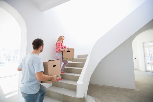 Professional removals support for flats and businesses in Ponders End